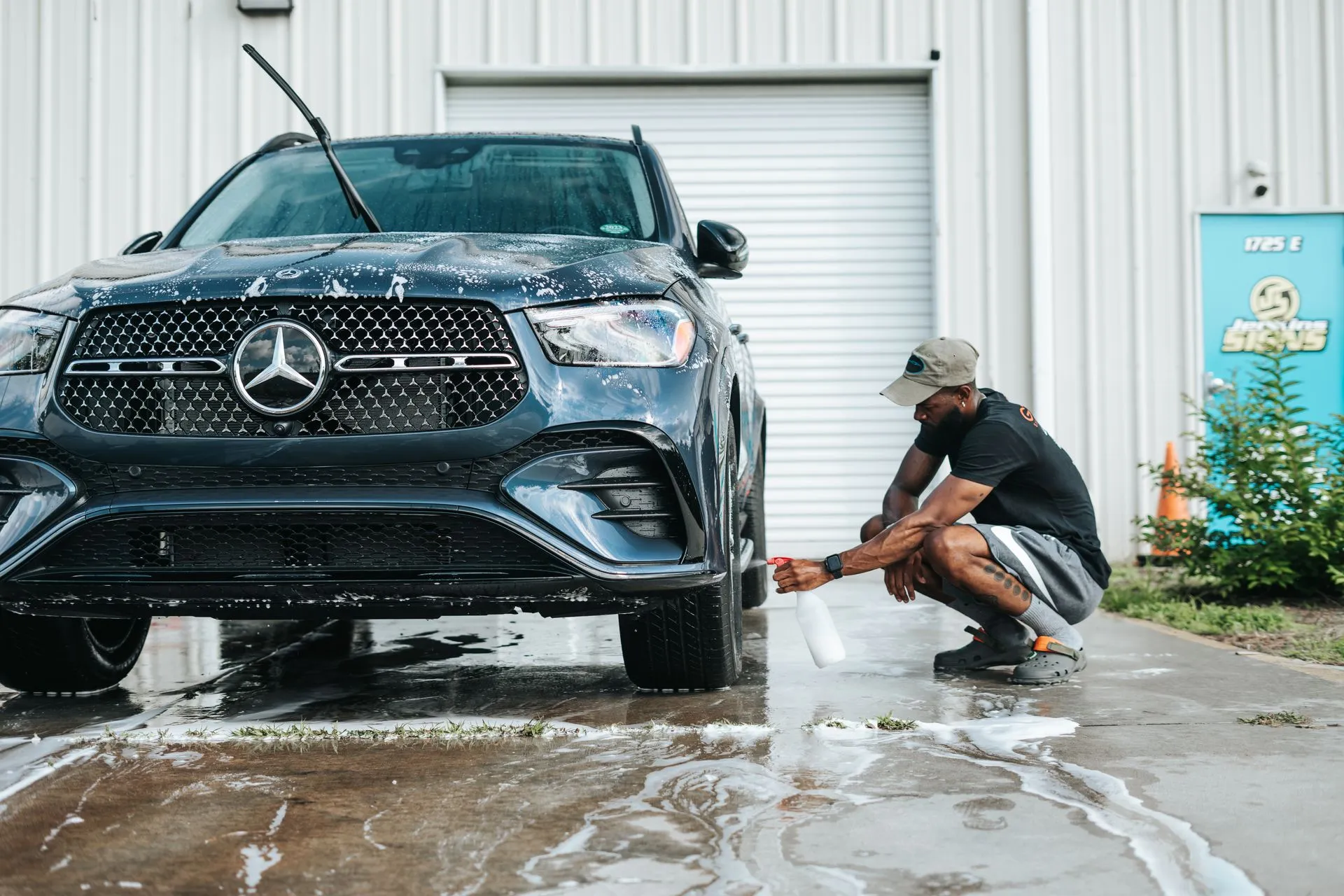 Foam wash on a Mercedes GLE450