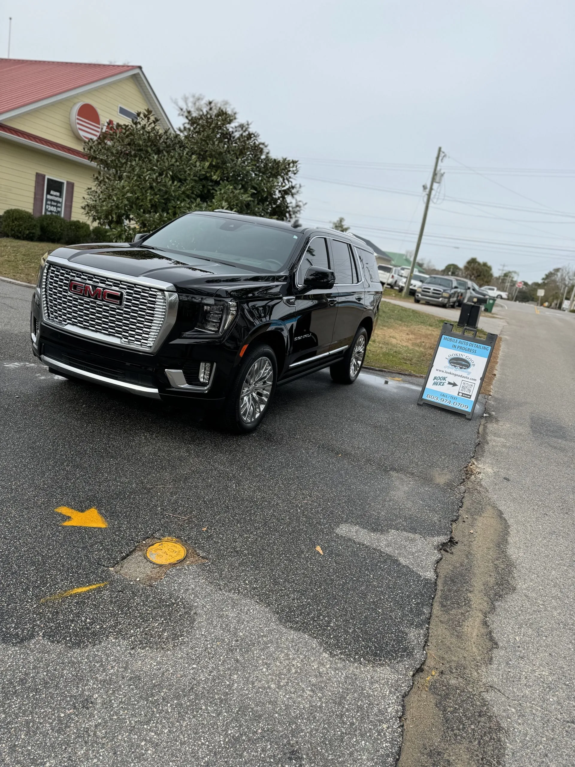GMC Yukon Denali finished on a mobile visit