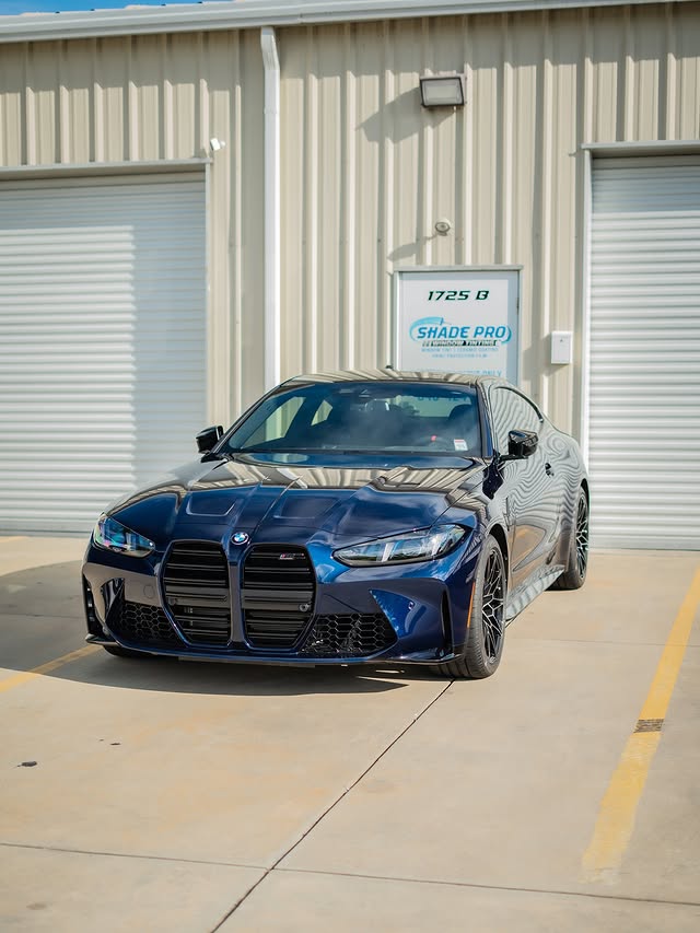 Ceramic coated dark blue BMW M4 Competition